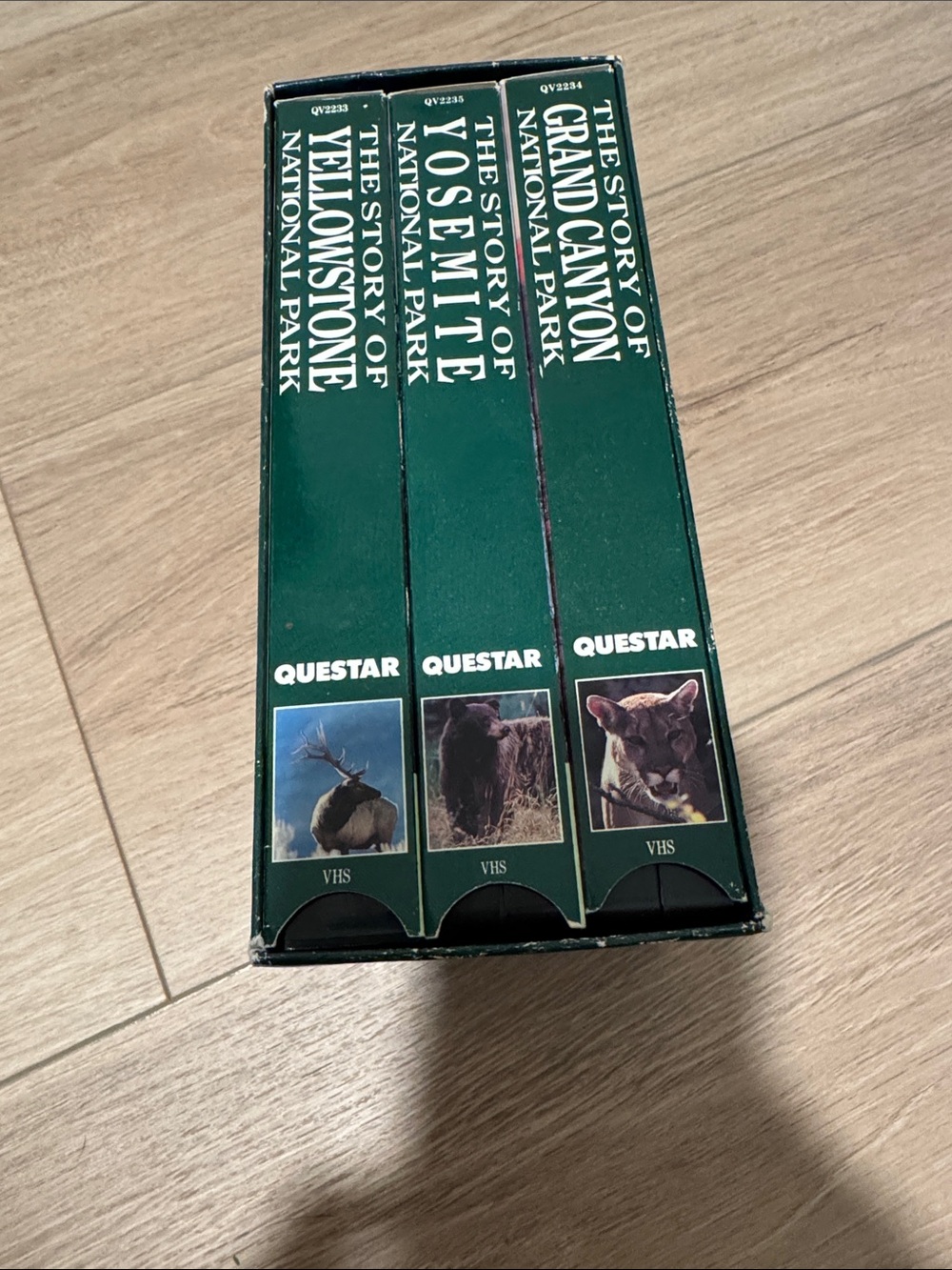 National Park Wildlife VHS Box Set - Green